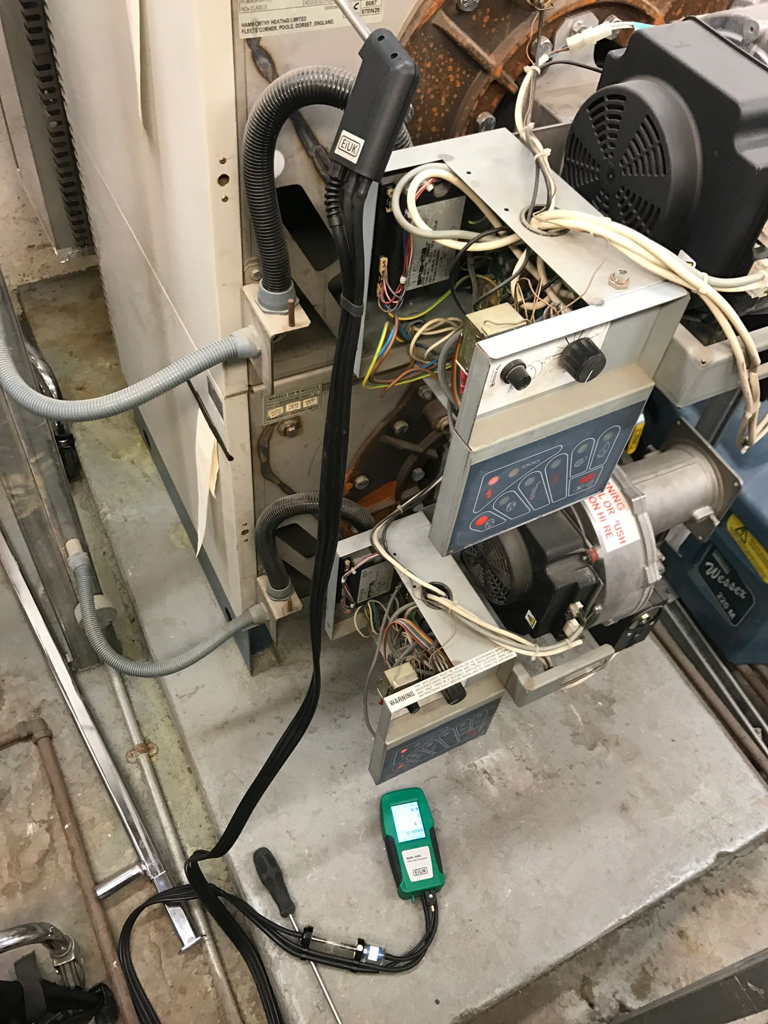 gas safe registered engineer near me Stockwell, SW9